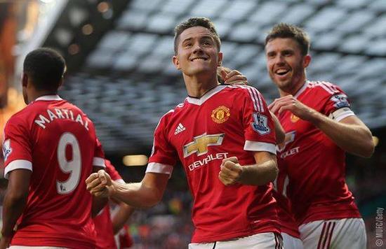 色的不同而 色的不同而